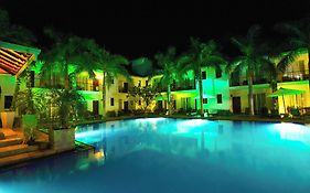 Hotel Tamarind Tree